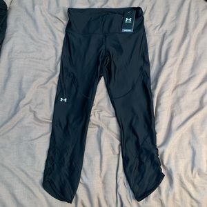 Under Armour compression leggings